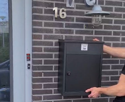 Pakketbrievenbus Edmonton impressie